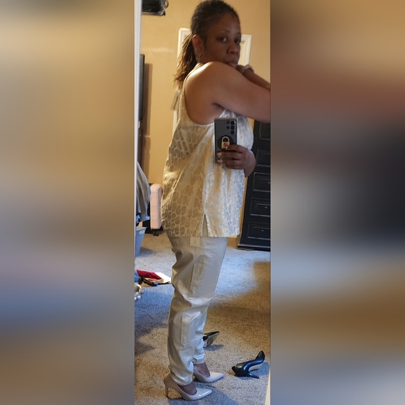 Shimmer Top - Picture 3 of 9